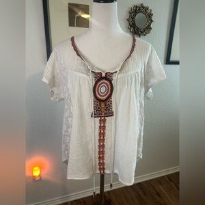 Bohemian Embroidered Top ✨